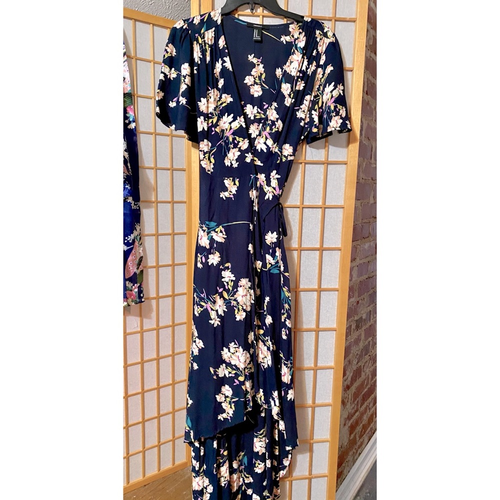 Wrap waist, High-Low dress